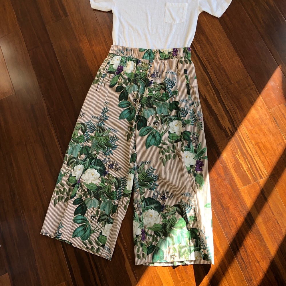 Zara crop pants.